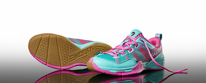 Salming Kobra Women s Court Shoes Turquoise Pink5.5 JR 4