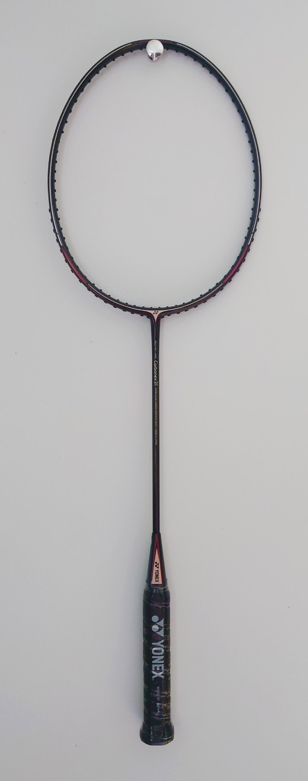 Yonex Carbonex 21 Badminton racket, unstrung, 2U/G4